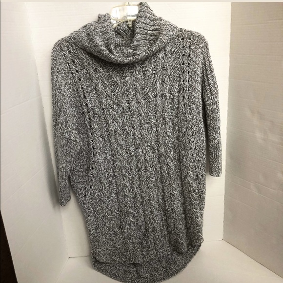 Express Gray White Marled Cable knit Sweater - Picture 3 of 7